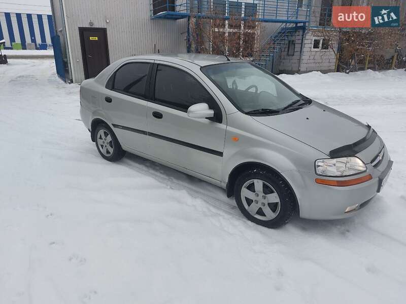 Седан Chevrolet Aveo 2005 в Білій Церкві