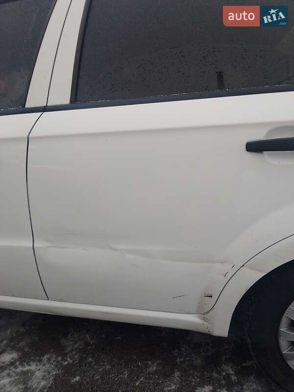 Седан Chevrolet Aveo 2008 в Казатине фото 11 Седан Chevrolet Aveo 2008 в Казатине