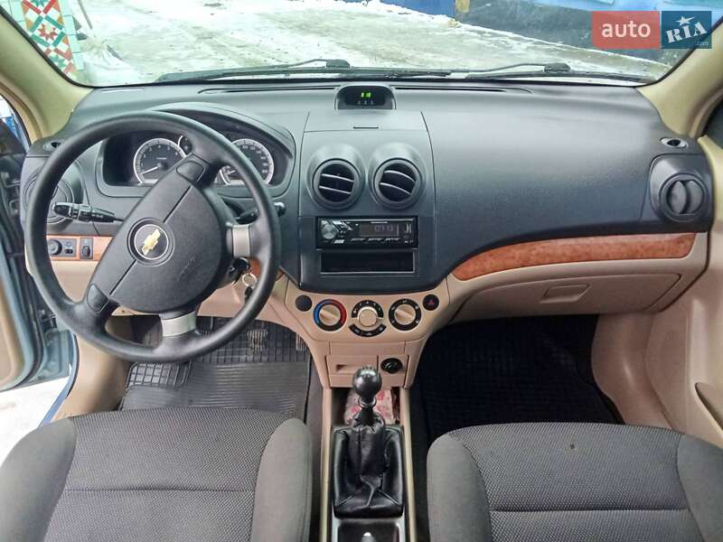 Седан Chevrolet Aveo 2008 в Кам'янець-Подільському
