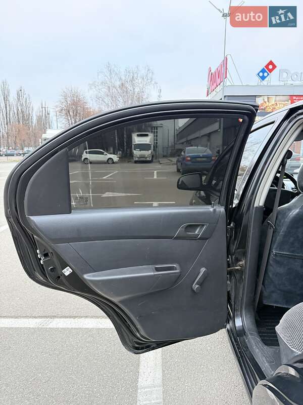 Седан Chevrolet Aveo 2007 в Киеве фото 13 Седан Chevrolet Aveo 2007 в Киеве