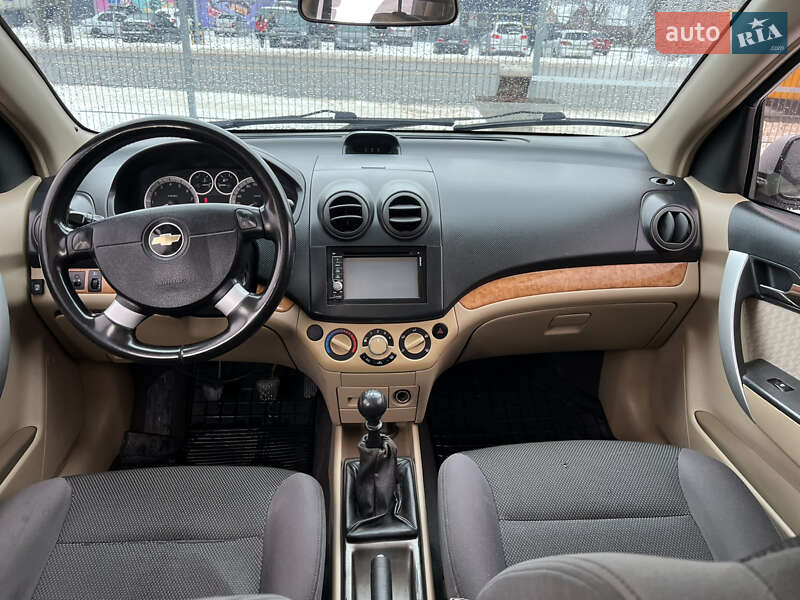 Седан Chevrolet Aveo 2008 в Бердичеві
