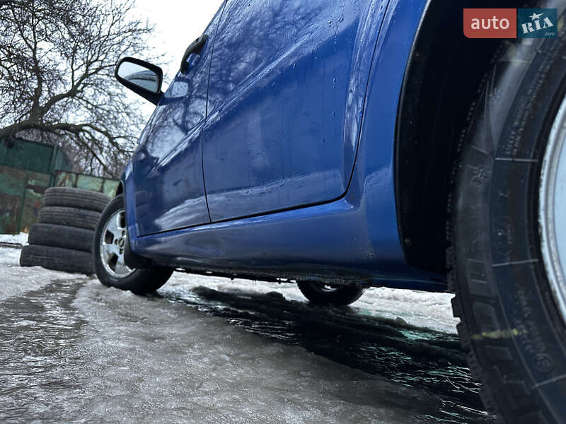Седан Chevrolet Aveo 2007 в Харькове