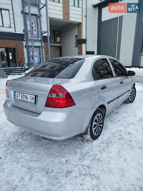 Седан Chevrolet Aveo 2008 в Коломые