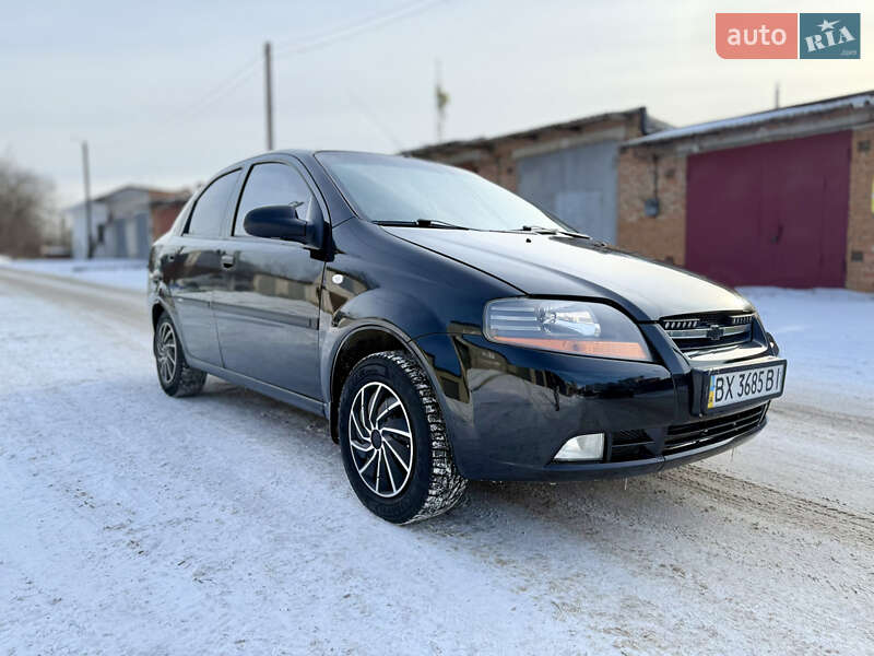 Седан Chevrolet Aveo 2005 в Хмельницком