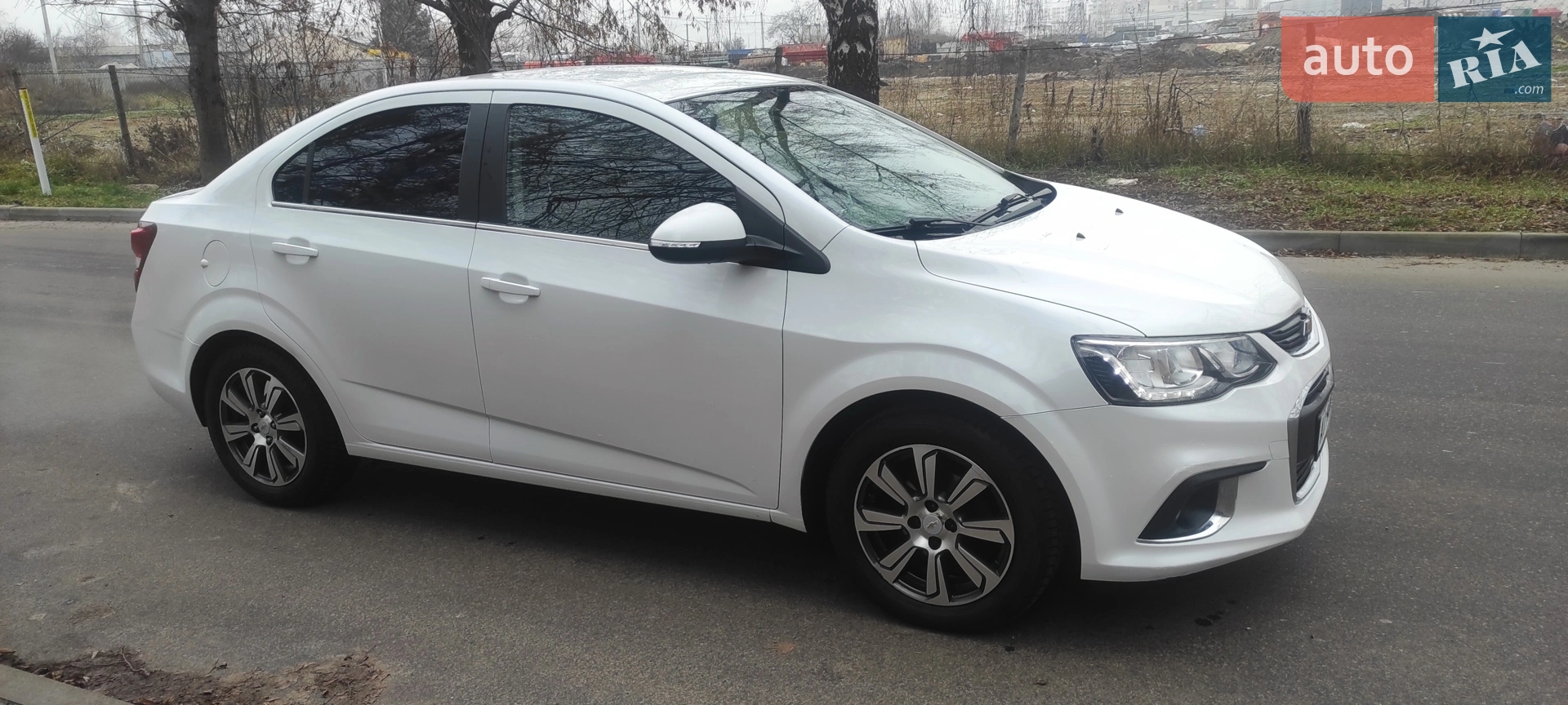 2017 Chevrolet Aveo - мініатюра 4