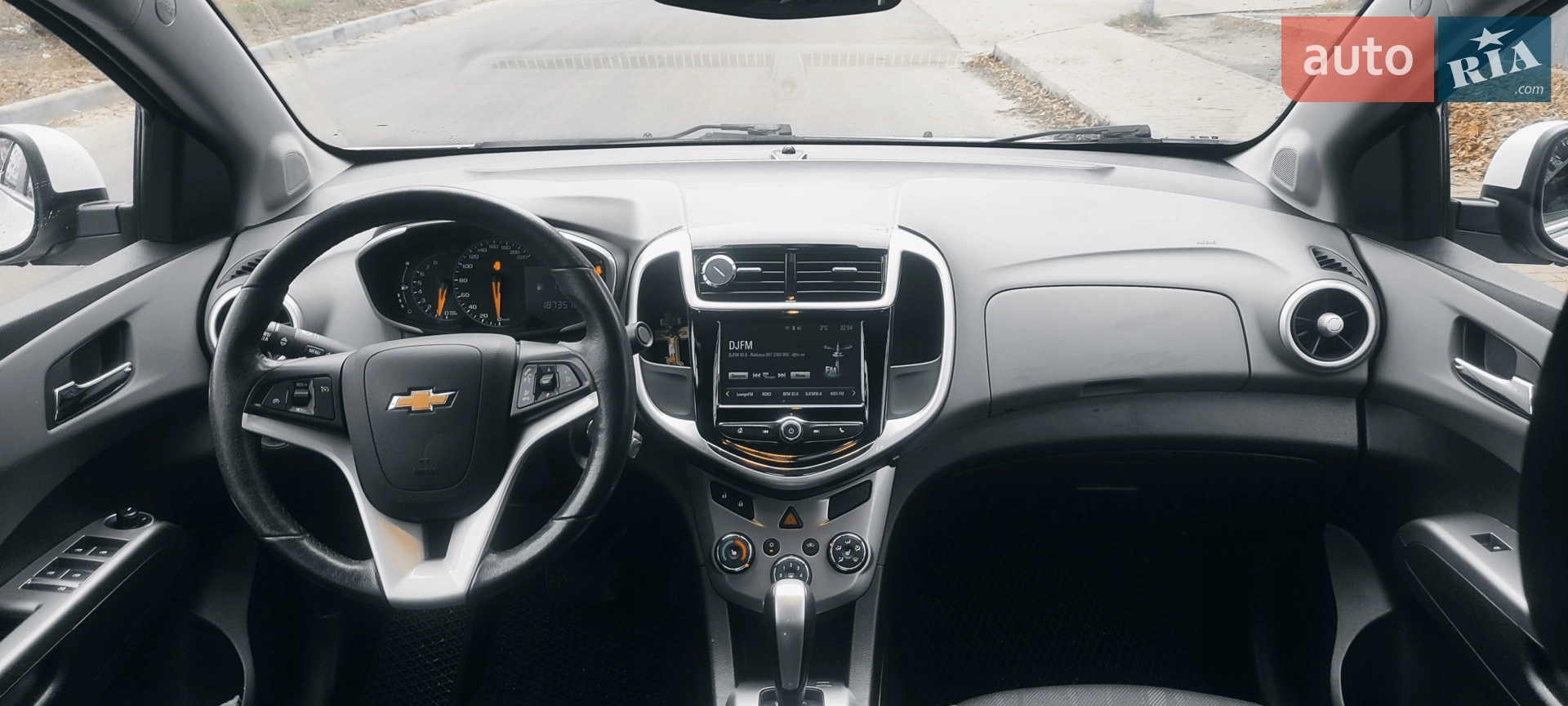 2017 Chevrolet Aveo - мініатюра 11