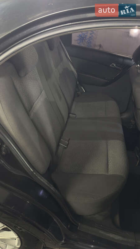 Седан Chevrolet Aveo 2007 в Харькове