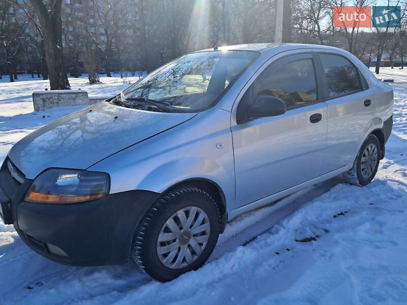 Chevrolet Aveo 2005