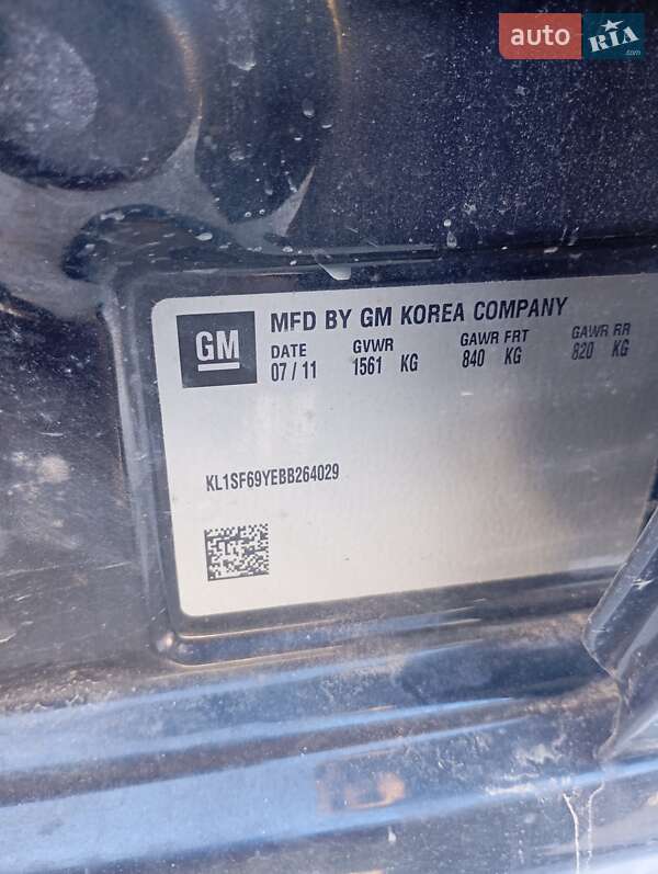 Седан Chevrolet Aveo 2011 в Микуличине