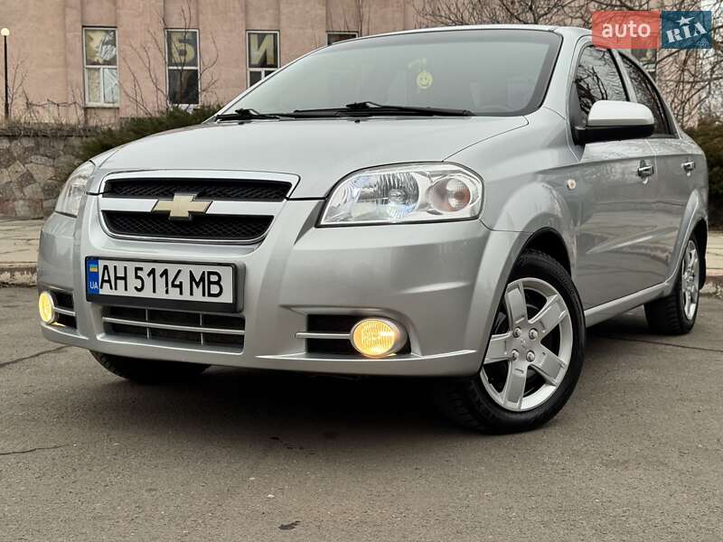 Седан Chevrolet Aveo 2008 в Николаеве
