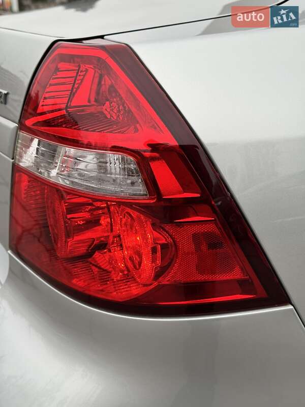 Седан Chevrolet Aveo 2008 в Николаеве