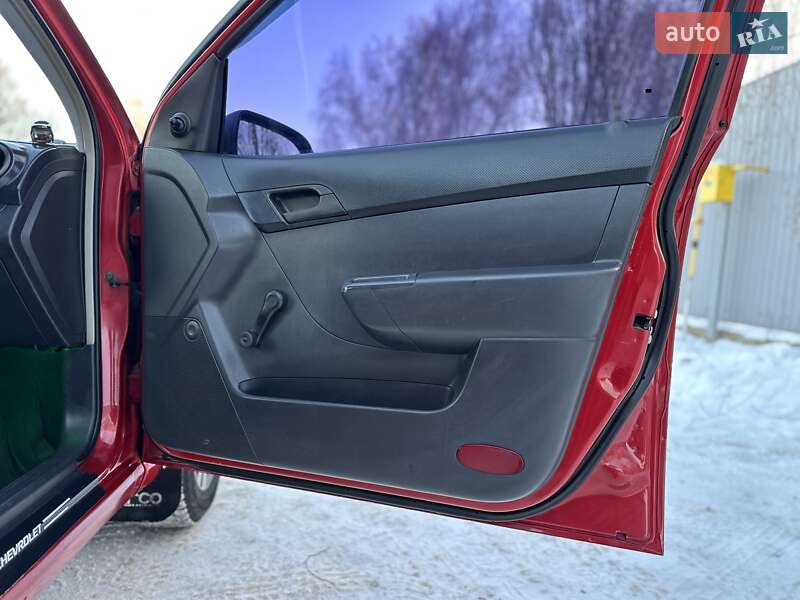 Седан Chevrolet Aveo 2007 в Бобровице