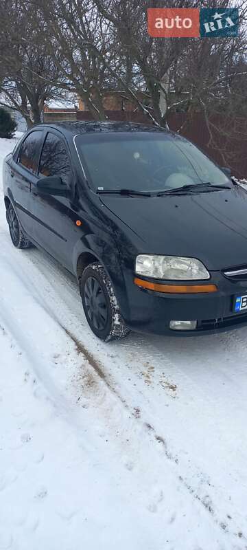Седан Chevrolet Aveo 2005 в Кропивницком