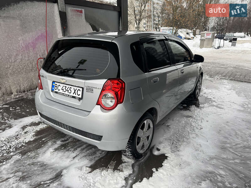 Хэтчбек Chevrolet Aveo 2010 в Львове фото 5 Хэтчбек Chevrolet Aveo 2010 в Львове