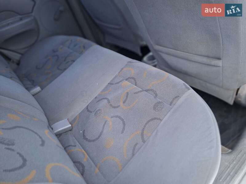 Седан Chevrolet Aveo 2004 в Черновцах фото 23 Седан Chevrolet Aveo 2004 в Черновцах