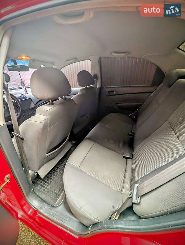 Седан Chevrolet Aveo 2007 в Тячеві