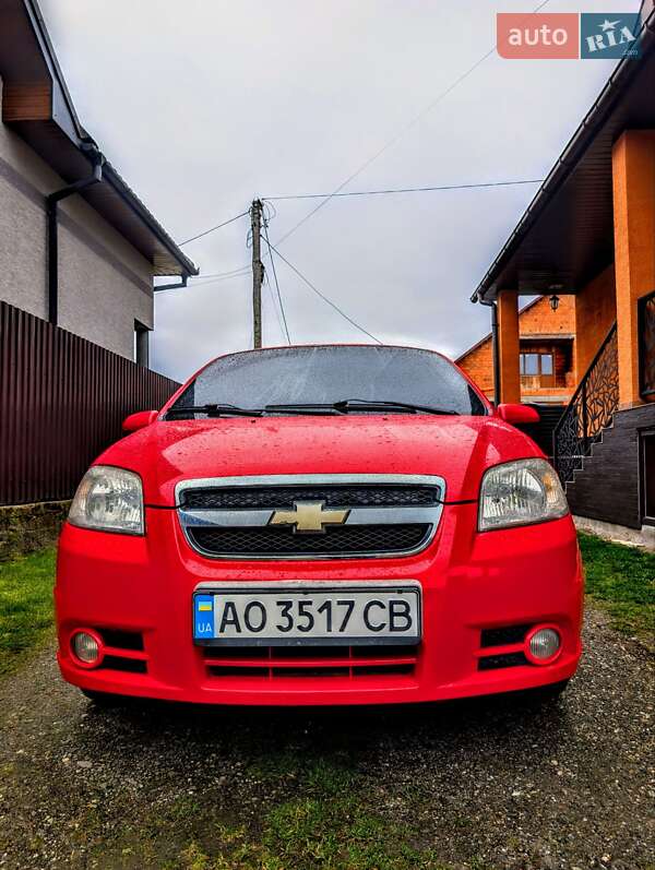 Седан Chevrolet Aveo 2007 в Тячеві