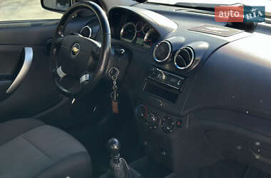 Хетчбек Chevrolet Aveo 2008 в Кривому Розі