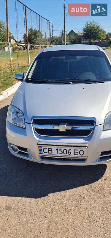 Седан Chevrolet Aveo 2011 в Прилуках