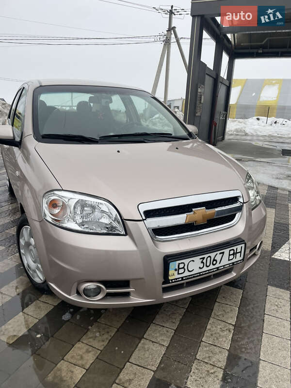 Седан Chevrolet Aveo 2007 в Львове
