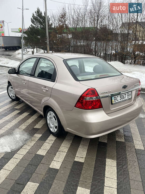 Седан Chevrolet Aveo 2007 в Львове