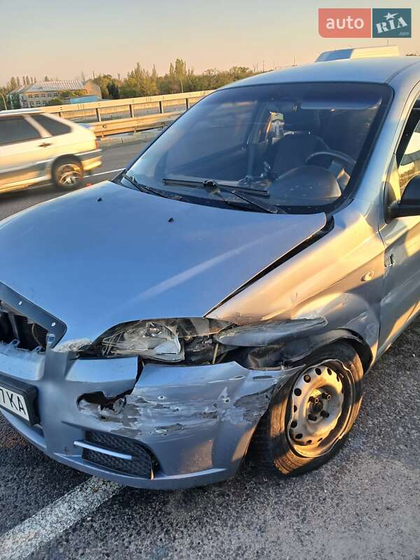 Седан Chevrolet Aveo 2006 в Запорожье