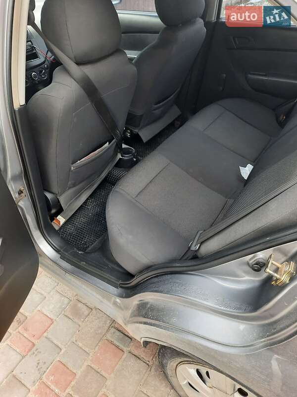 Седан Chevrolet Aveo 2007 в Днепре фото 4 Седан Chevrolet Aveo 2007 в Днепре