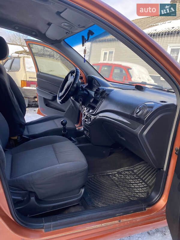 Седан Chevrolet Aveo 2006 в Ковеле