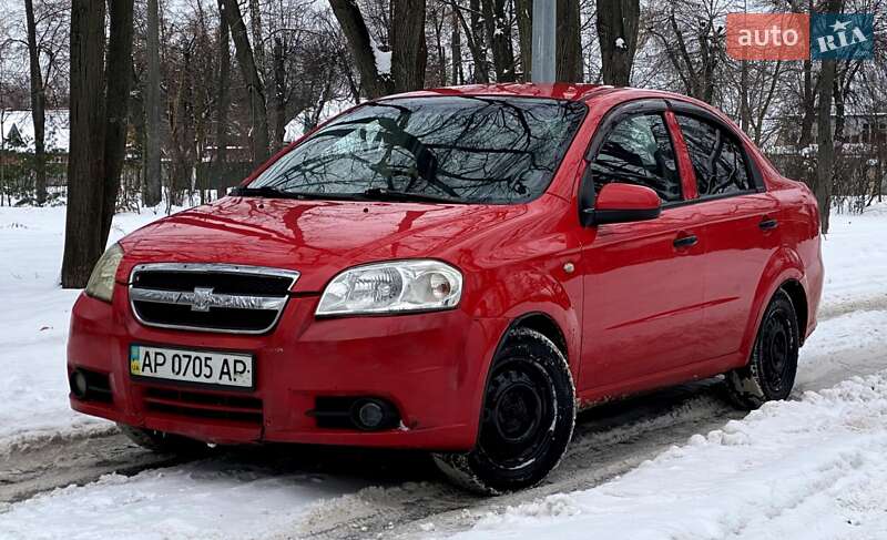 Седан Chevrolet Aveo 2006 в Києві