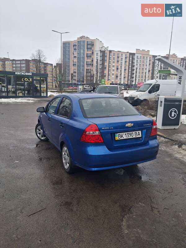 Седан Chevrolet Aveo 2010 в Ровно фото 6 Седан Chevrolet Aveo 2010 в Ровно