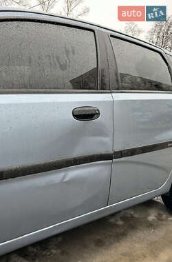 Хэтчбек Chevrolet Aveo 2007 в Новомосковске