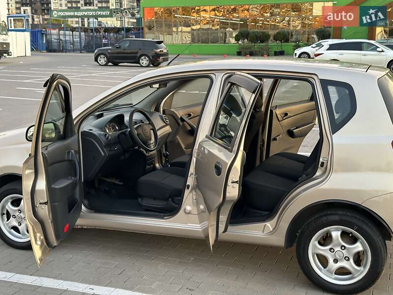 Хэтчбек Chevrolet Aveo 2012 в Одессе фото 19 Хэтчбек Chevrolet Aveo 2012 в Одессе