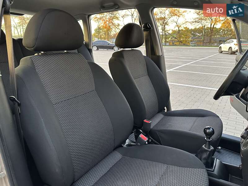 Хэтчбек Chevrolet Aveo 2012 в Одессе фото 28 Хэтчбек Chevrolet Aveo 2012 в Одессе