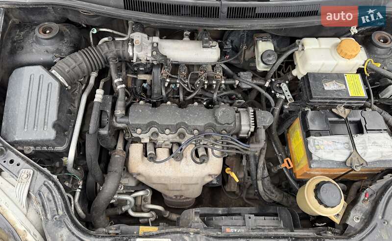 Седан Chevrolet Aveo 2011 в Запорожье