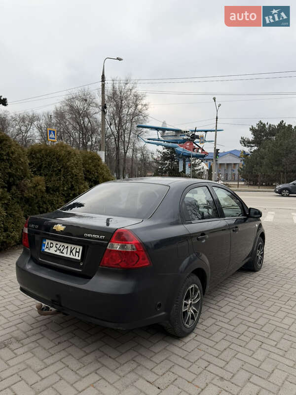 Седан Chevrolet Aveo 2011 в Запорожье