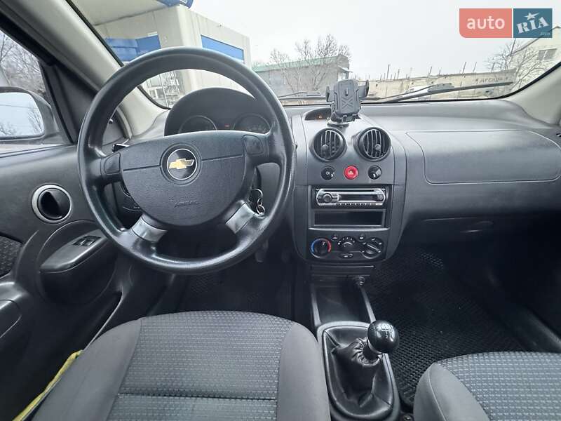 Хэтчбек Chevrolet Aveo 2007 в Запорожье фото 7 Хэтчбек Chevrolet Aveo 2007 в Запорожье