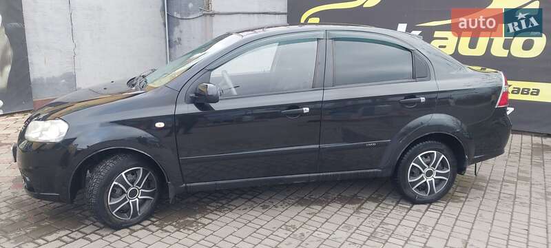 Седан Chevrolet Aveo 2008 в Никополе