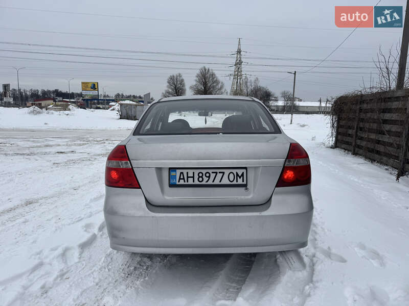 Седан Chevrolet Aveo 2008 в Киеве фото 5 Седан Chevrolet Aveo 2008 в Киеве
