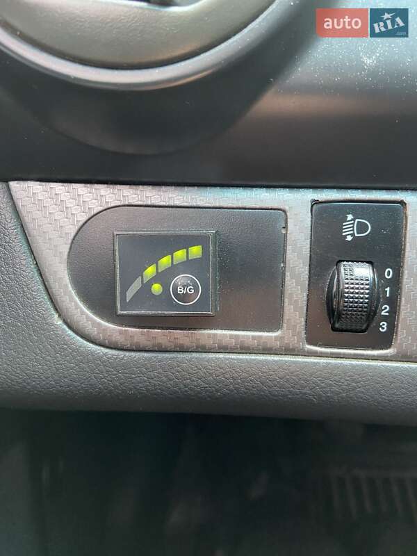 Седан Chevrolet Aveo 2007 в Киеве