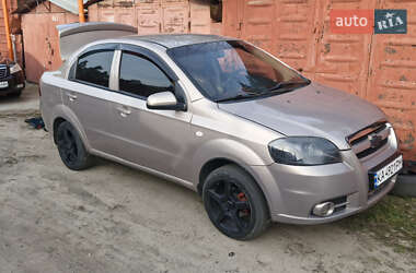 Седан Chevrolet Aveo 2007 в Києві