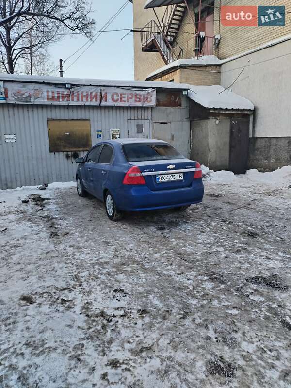 Седан Chevrolet Aveo 2008 в Хмельницькому