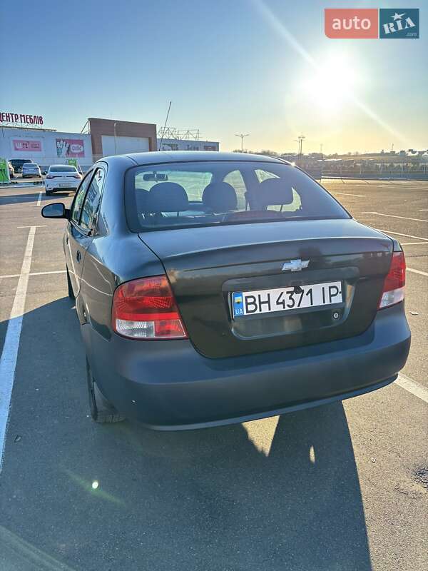 Седан Chevrolet Aveo 2006 в Одесі