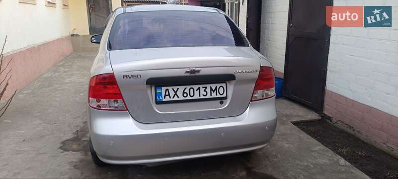 Седан Chevrolet Aveo 2005 в Чугуеве