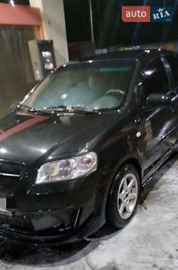 Седан Chevrolet Aveo 2006 в Черновцах