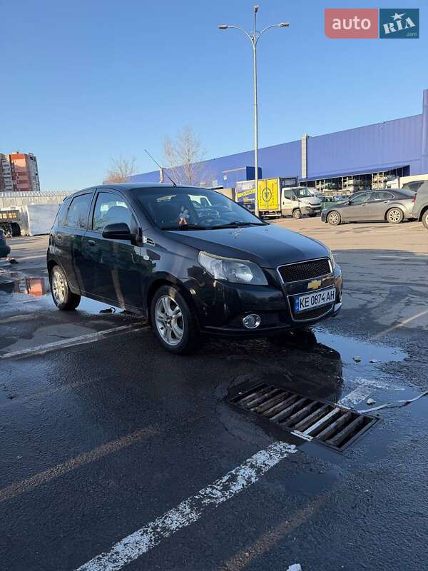 Хэтчбек Chevrolet Aveo 2010 в Днепре