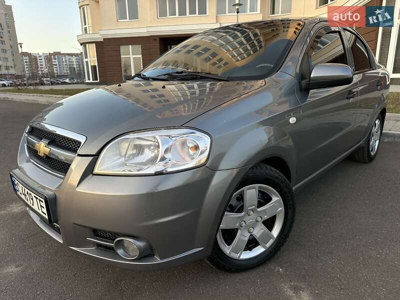 Седан Chevrolet Aveo 2007 в Миколаєві