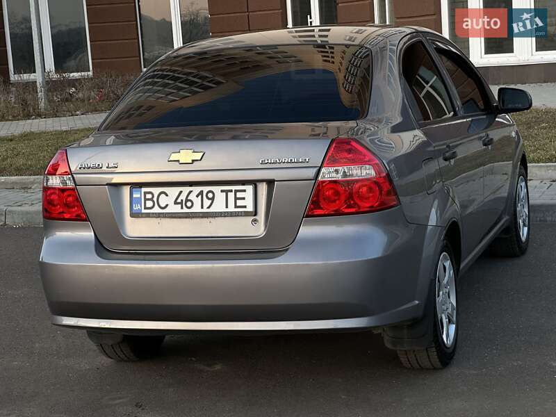 Седан Chevrolet Aveo 2007 в Миколаєві