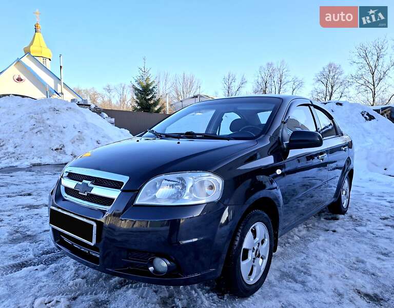 Седан Chevrolet Aveo 2011 в Шостці