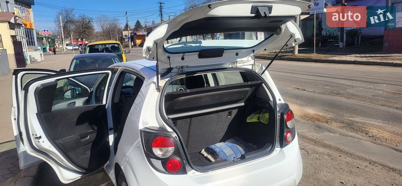 Хетчбек Chevrolet Aveo 2013 в Вознесенську