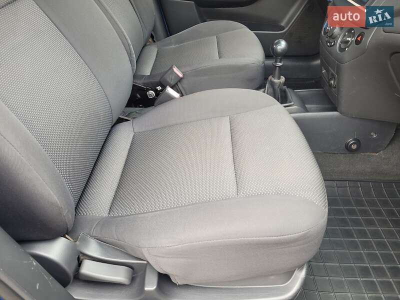 Седан Chevrolet Aveo 2008 в Миргороді